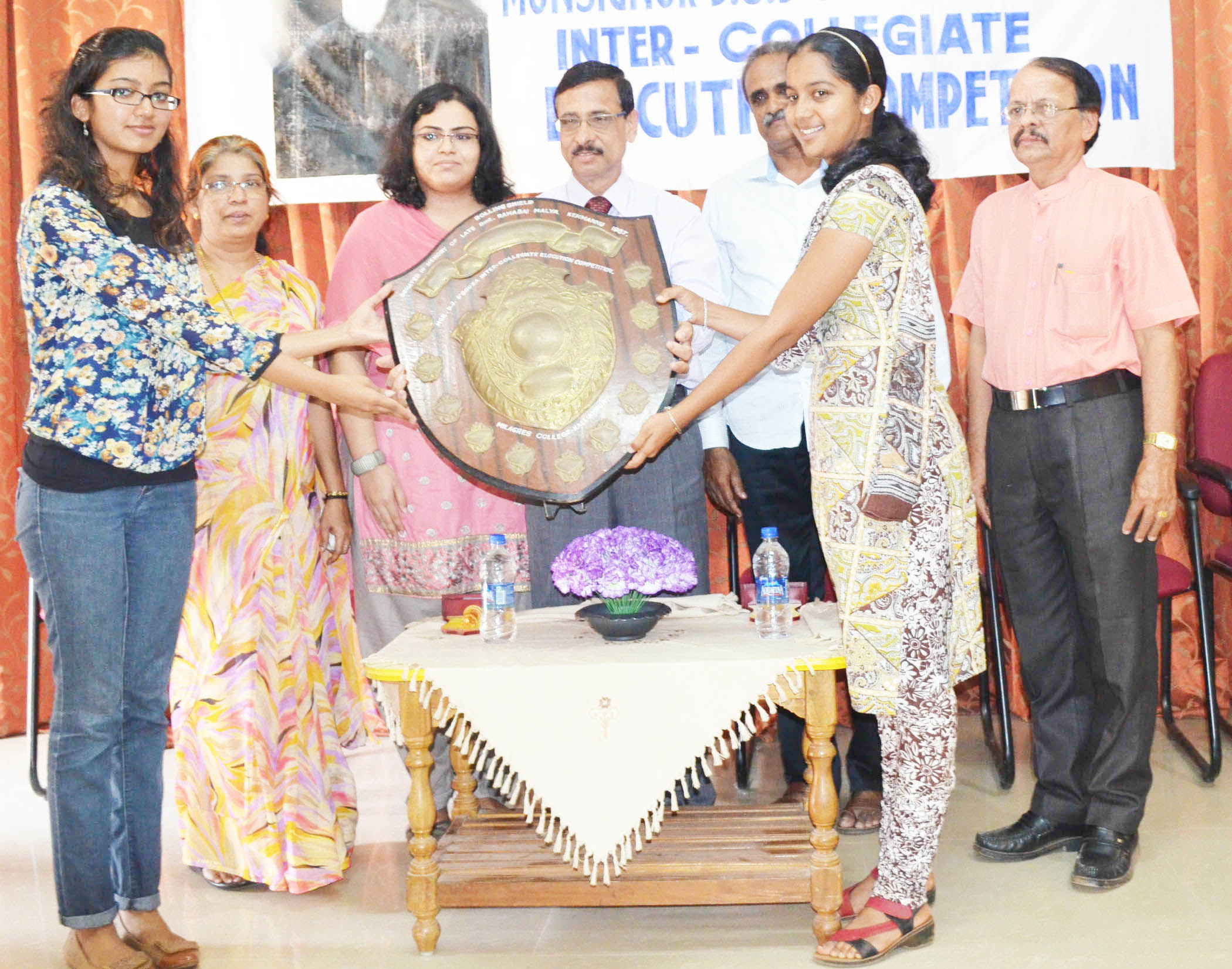 ಭಾಷಣ ಸ್ಪರ್ಧೆ: ಶಿರ್ವ ಎಸ್‌ಎಂಎಸ್‌ಗೆ ಪ್ರಶಸ್ತಿ